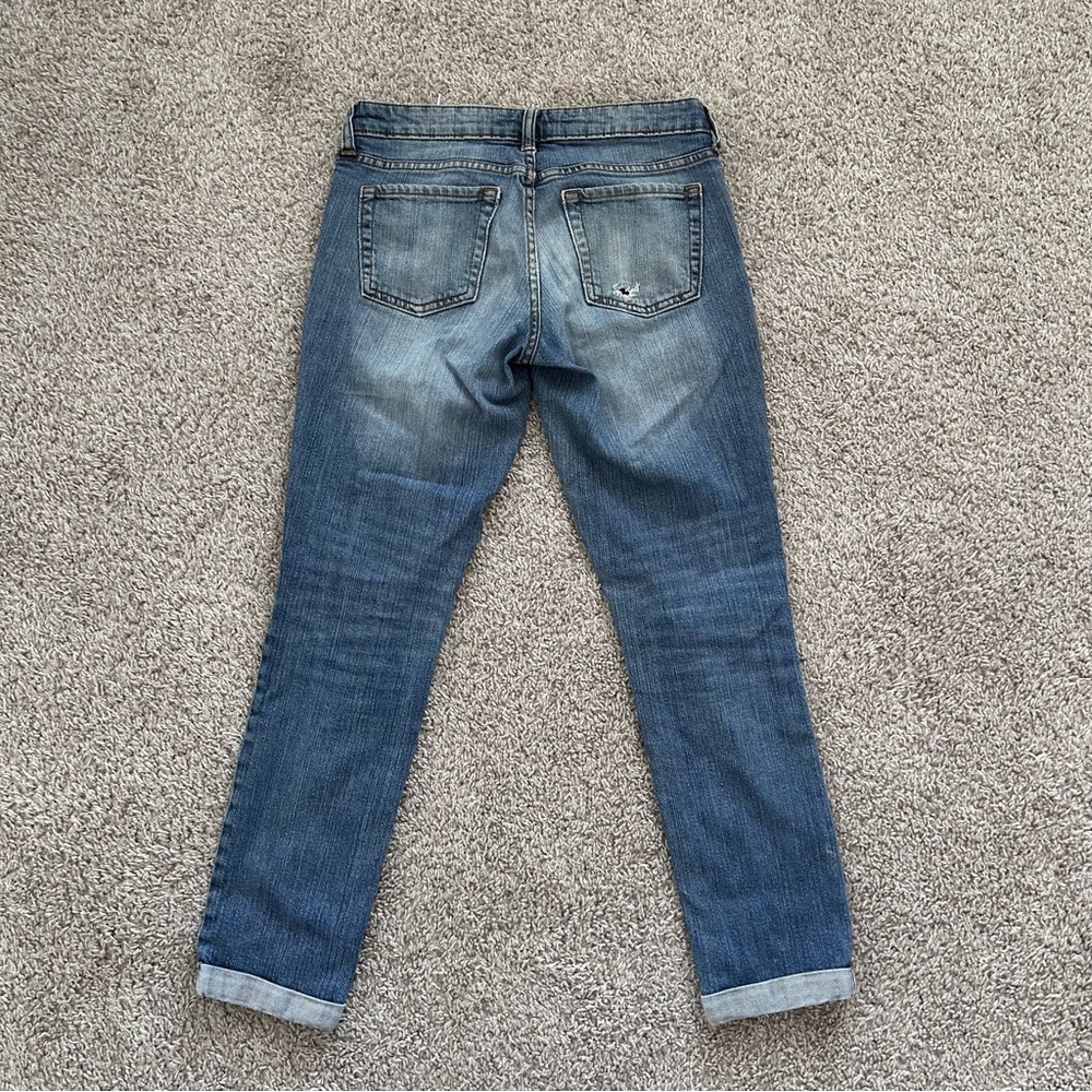 GAP Boyfriend Fit Cuffed Ankle Jeans - Women’s size 0 or 25 - Picture 6 of 8
